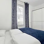 Unique Two Bedroom Perfect For Remote Work By Renters アパート