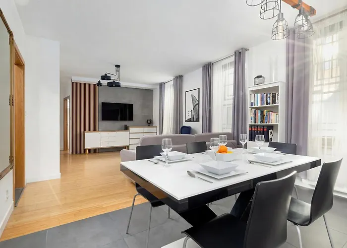 Unique Two Bedroom Perfect For Remote Work By Renters Lejlighed Stettin